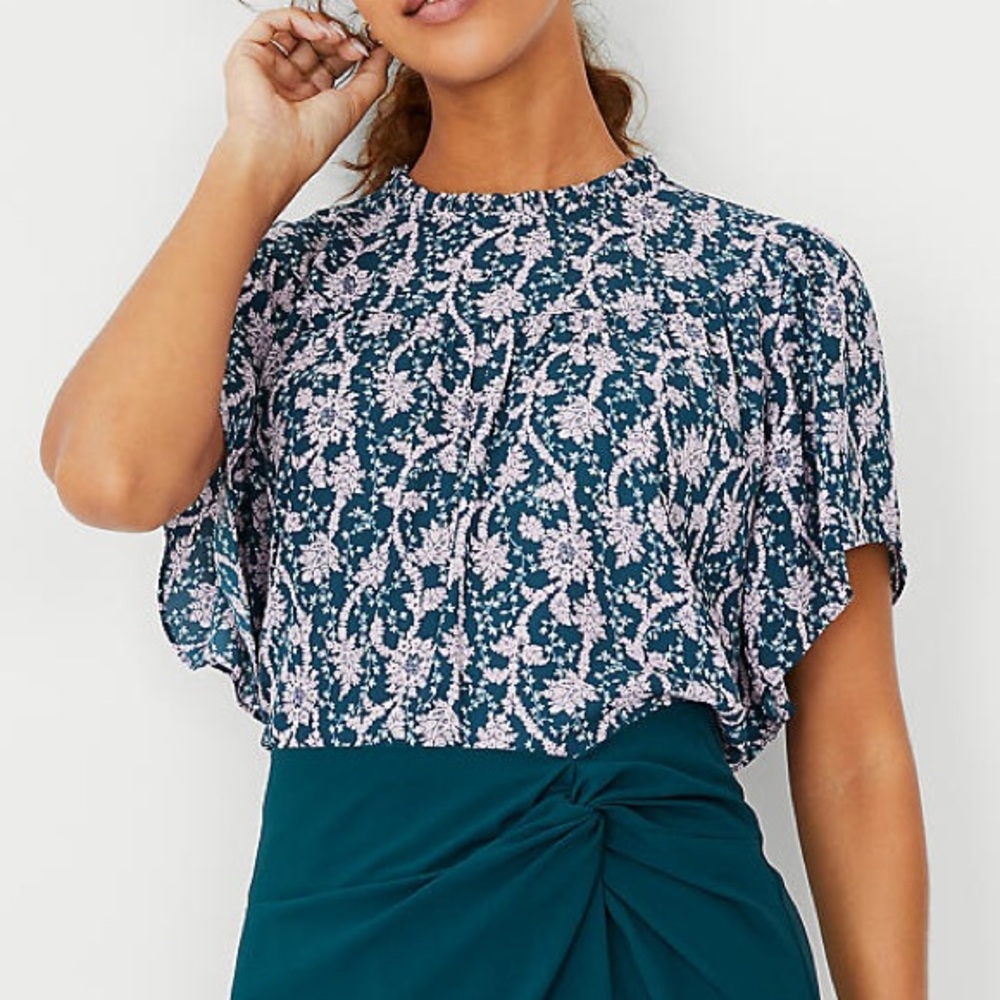NWT Ann Taylor Floral Mixed Media Ruffle Neck Top
